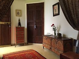 Riad Laora By La Siredrah