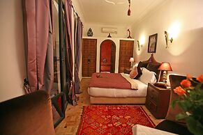 Riad Laora By La Siredrah
