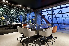 Hyatt Regency Barcelona Tower