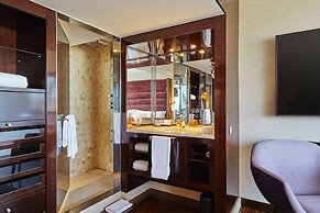 Hyatt Regency Barcelona Tower