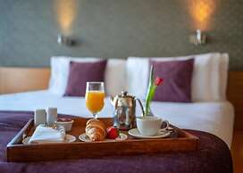 The D Hotel