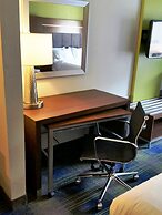Holiday Inn Express Suites Clifton Park by IHG
