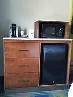 Holiday Inn Express Suites Clifton Park by IHG