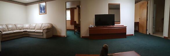 Express Inn & Suites