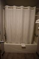 Express Inn & Suites