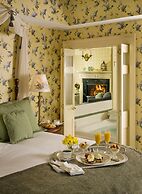 The Manor On Golden Pond