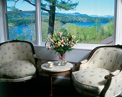 The Manor On Golden Pond