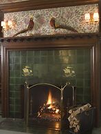 The Manor On Golden Pond