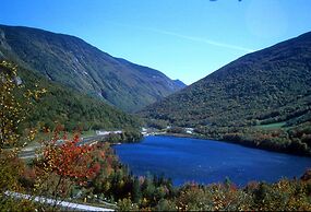 The Manor On Golden Pond