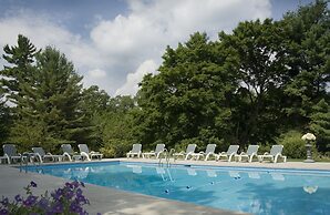 The Manor On Golden Pond