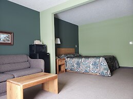 Harbor Lights Lodge