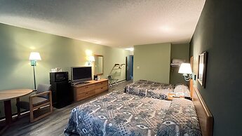 Harbor Lights Lodge
