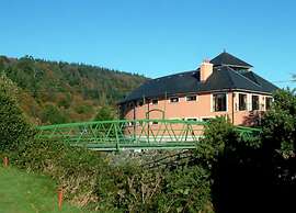 Woodenbridge Lodge