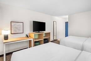 Spark by Hilton - Kent, Seattle