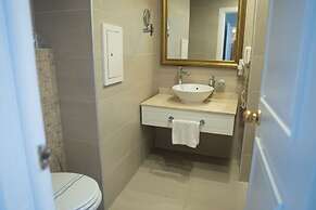 Avicenna Hotel - Special Class