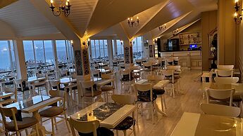 Avicenna Hotel - Special Class