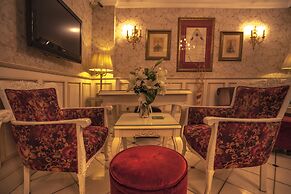 Avicenna Hotel - Special Class