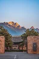 Banyan Tree Lijiang