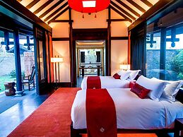 Banyan Tree Lijiang