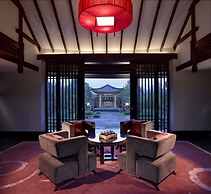 Banyan Tree Lijiang