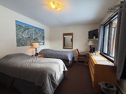 Mountain Sports Inn