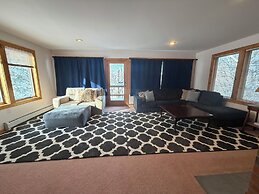 Mountain Sports Inn