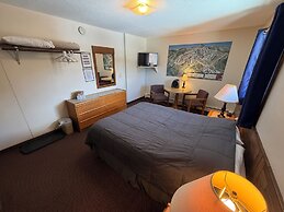 Mountain Sports Inn