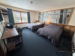 Mountain Sports Inn