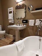 Hotel Vendome, BW Signature Collection