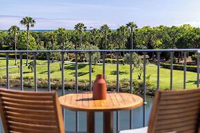 Domes Lake Algarve, Autograph Collection