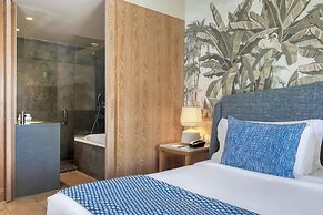 Domes Lake Algarve, Autograph Collection