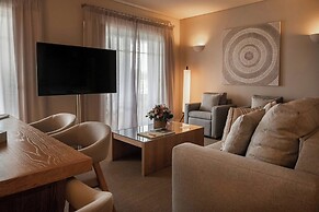 Domes Lake Algarve, Autograph Collection