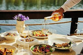 Domes Lake Algarve, Autograph Collection