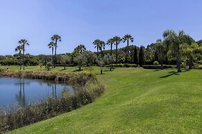 Domes Lake Algarve, Autograph Collection