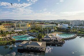 Domes Lake Algarve, Autograph Collection