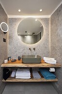 Akrotiri Beach Resort & Spa - Adult Friendly