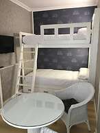 Las Rocas Playa Hotel