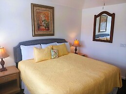 The Cozy Inn