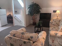 The Cozy Inn