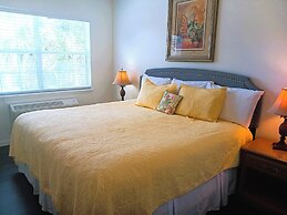 The Cozy Inn