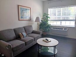 The Cozy Inn