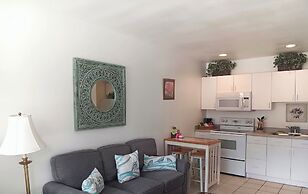 The Cozy Inn