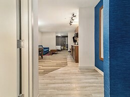 Holiday Inn Express & Suites Medicine Hat Transcanada Hwy 1 by IHG