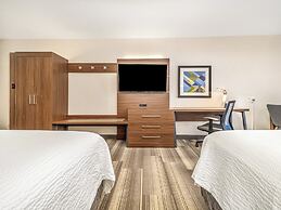 Holiday Inn Express & Suites Medicine Hat Transcanada Hwy 1 by IHG