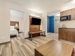 Holiday Inn Express & Suites Medicine Hat Transcanada Hwy 1 by IHG