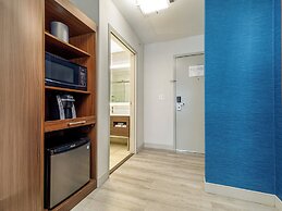 Holiday Inn Express & Suites Medicine Hat Transcanada Hwy 1 by IHG