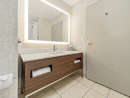 Holiday Inn Express & Suites Medicine Hat Transcanada Hwy 1 by IHG