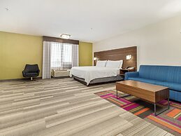 Holiday Inn Express & Suites Medicine Hat Transcanada Hwy 1 by IHG