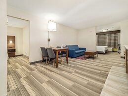 Holiday Inn Express & Suites Medicine Hat Transcanada Hwy 1 by IHG