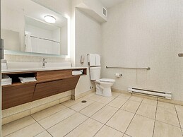 Holiday Inn Express & Suites Medicine Hat Transcanada Hwy 1 by IHG